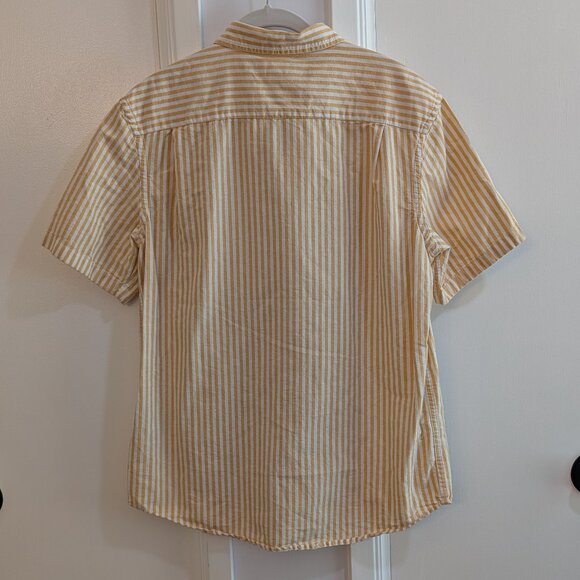 Old Navy Men’s Yellow & White Striped Short Sleeve Button Down Shirt Size M - Picture 4 of 4